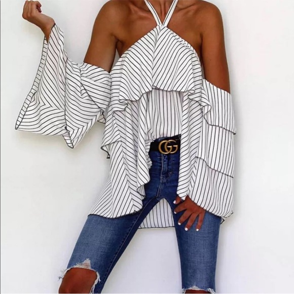🎉HP🎉 Tiered Sleeve Cold Shoulder Halter Blouse - Picture 2 of 8